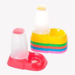 Comedero con tolva dosificadora para bebidas